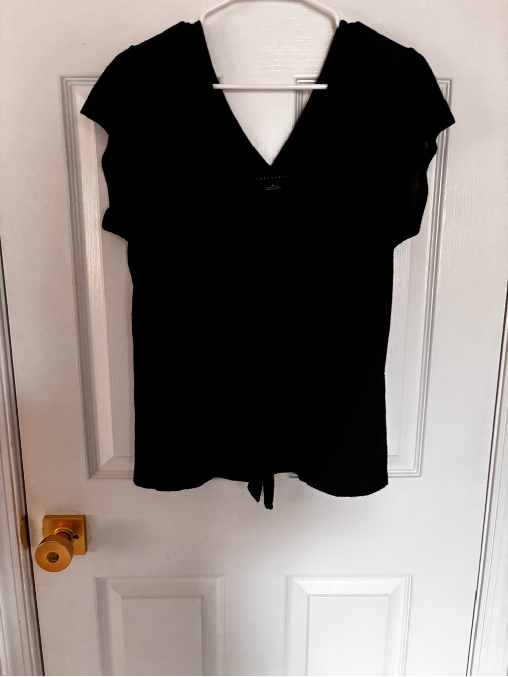Sanctuary Exchange Black V-Neck Tie-Hem Women's Top